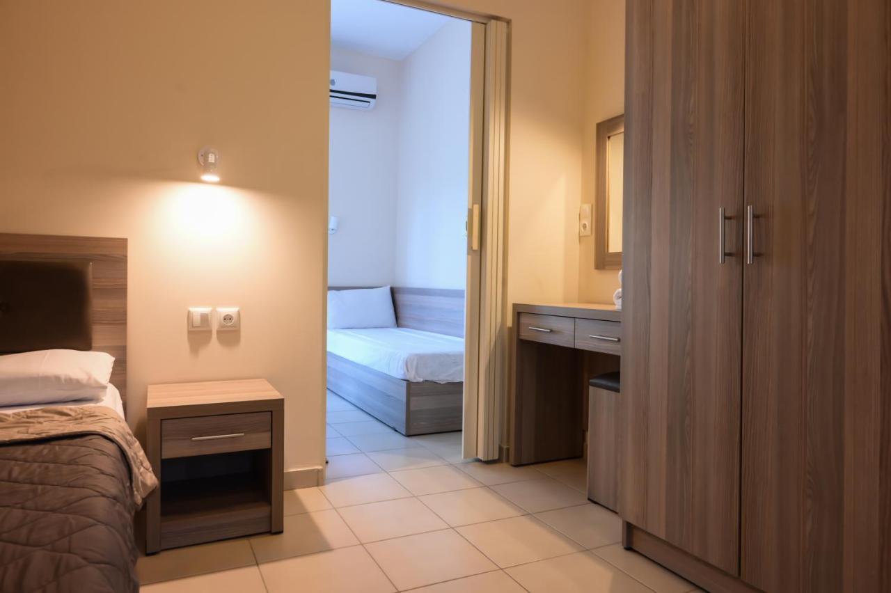 Priona Rooms Paralía Skotínis 外观 照片